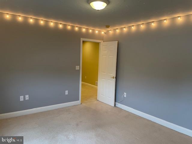 LEXINGTON ESTATES - Residential