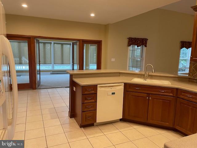 LEXINGTON ESTATES - Residential