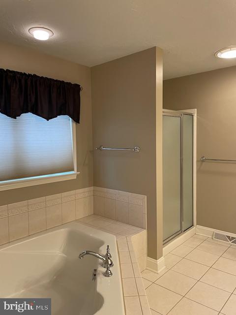 LEXINGTON ESTATES - Residential