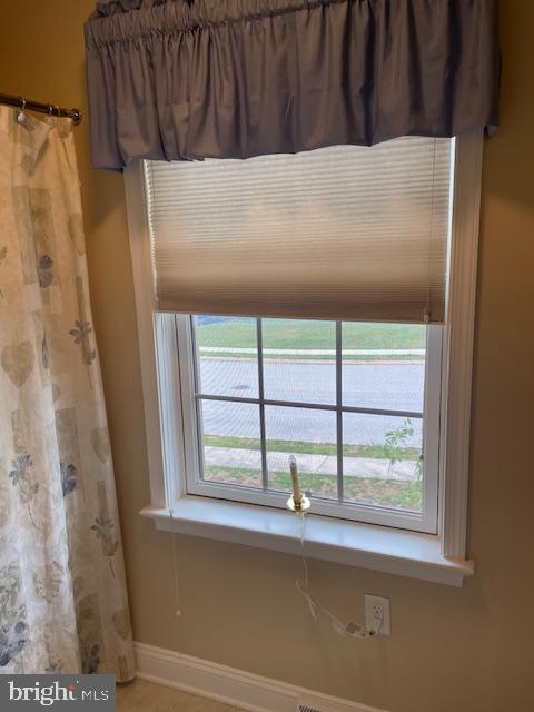 LEXINGTON ESTATES - Residential