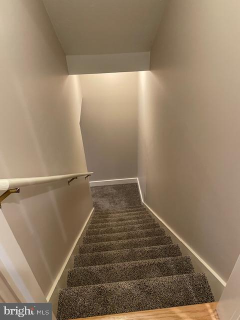 LEXINGTON ESTATES - Residential