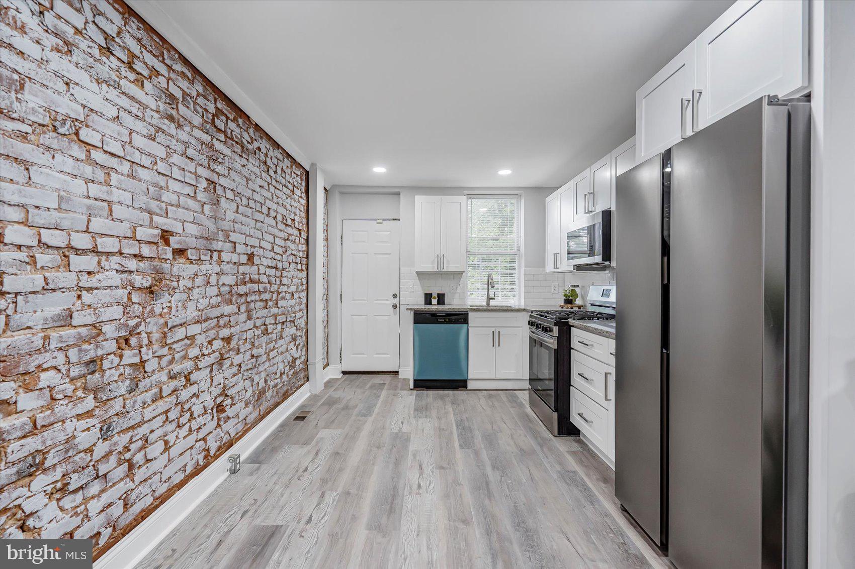 OLIVER - Residential