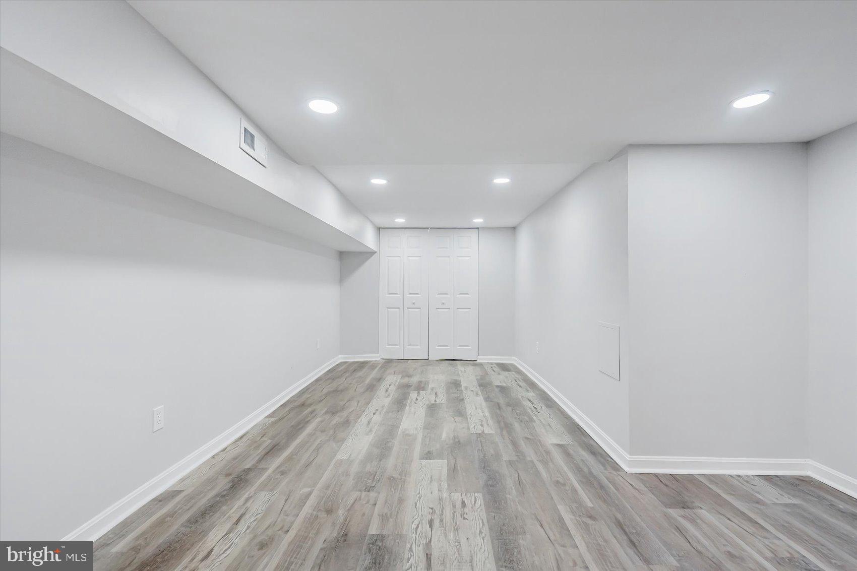 OLIVER - Residential