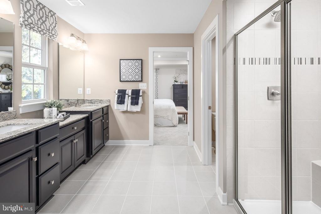 THE LAKES AT MARTINSBURG - Residential