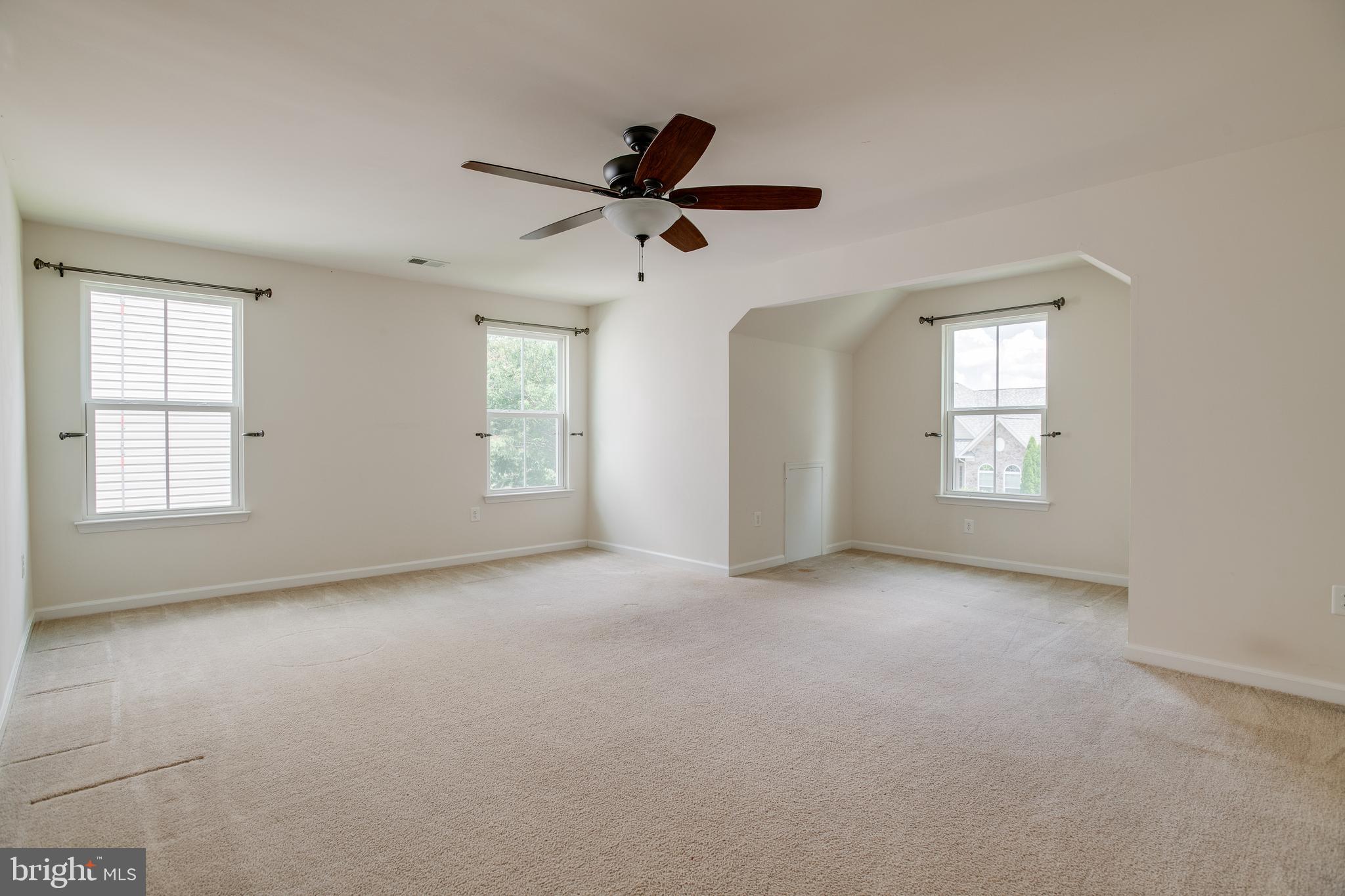 MAGNOLIA GREEN - Residential