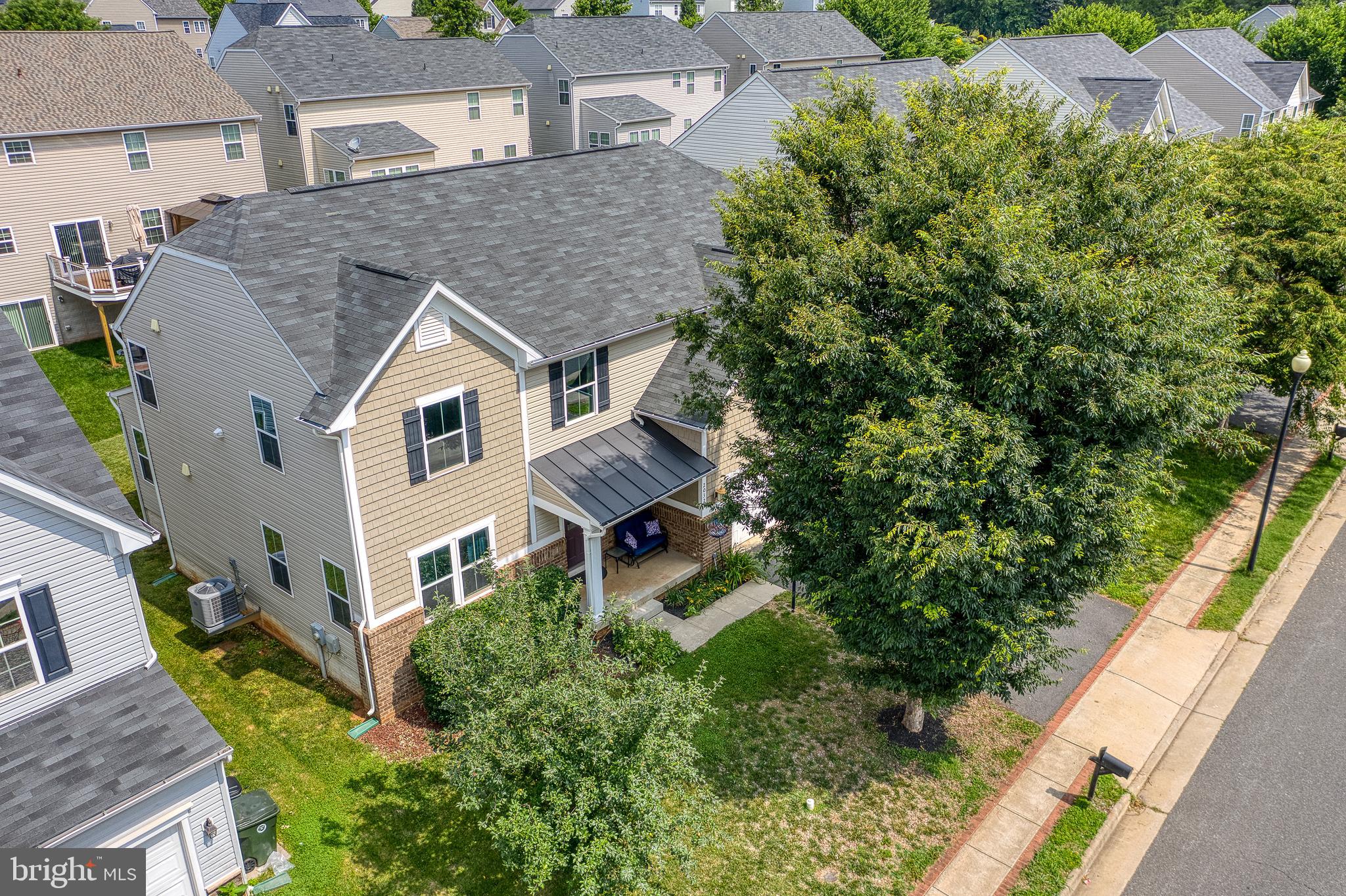 MAGNOLIA GREEN - Residential