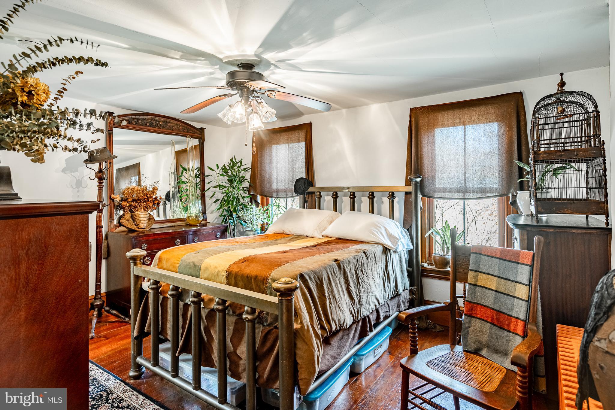 PORT PROVIDENCE - Residential