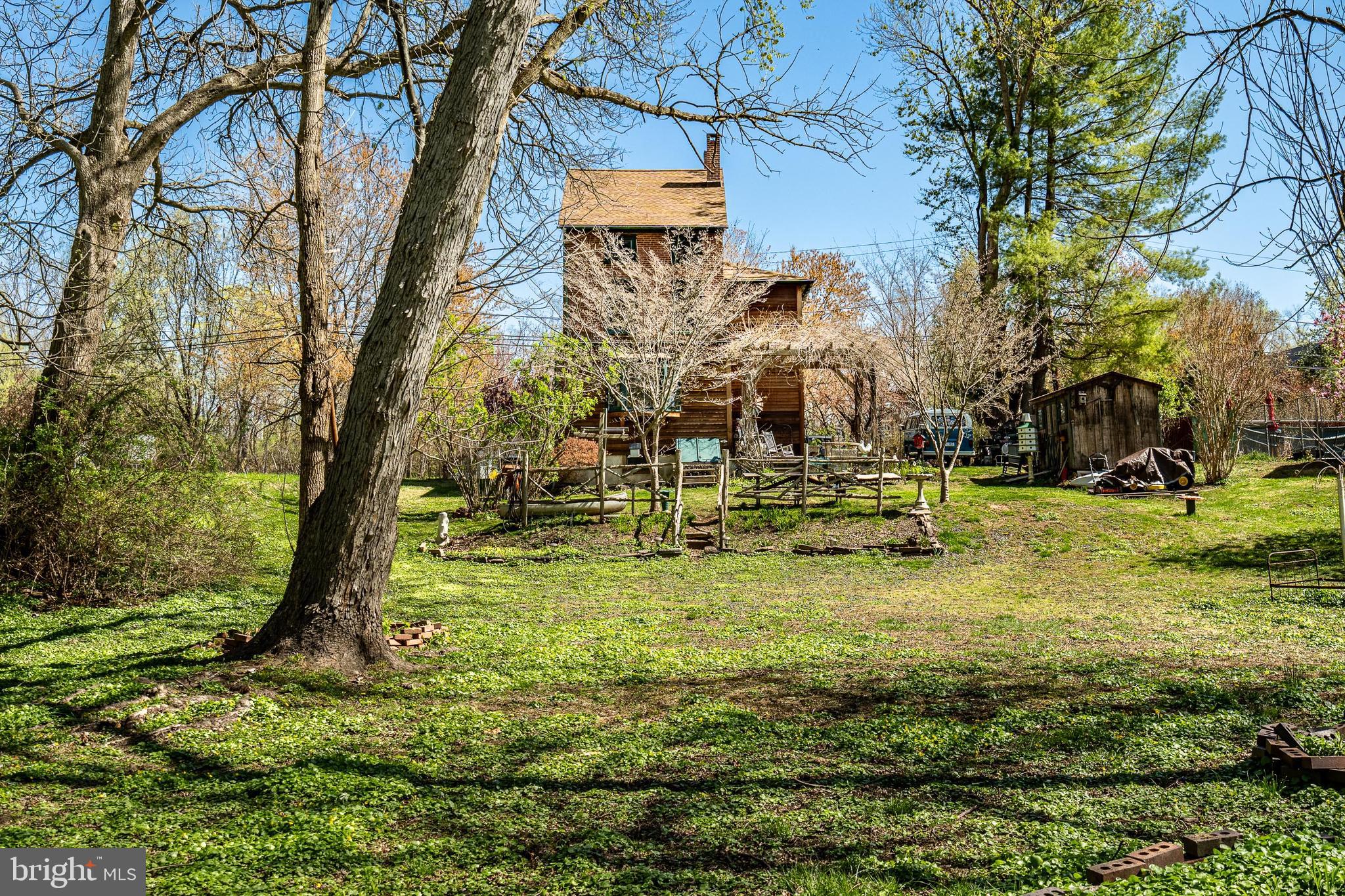 PORT PROVIDENCE - Residential