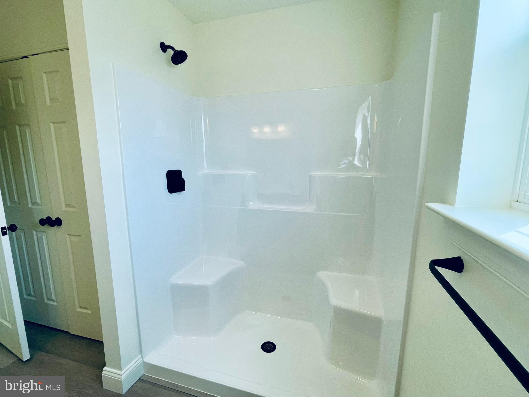 MEADOW LANE FARMS - Residential