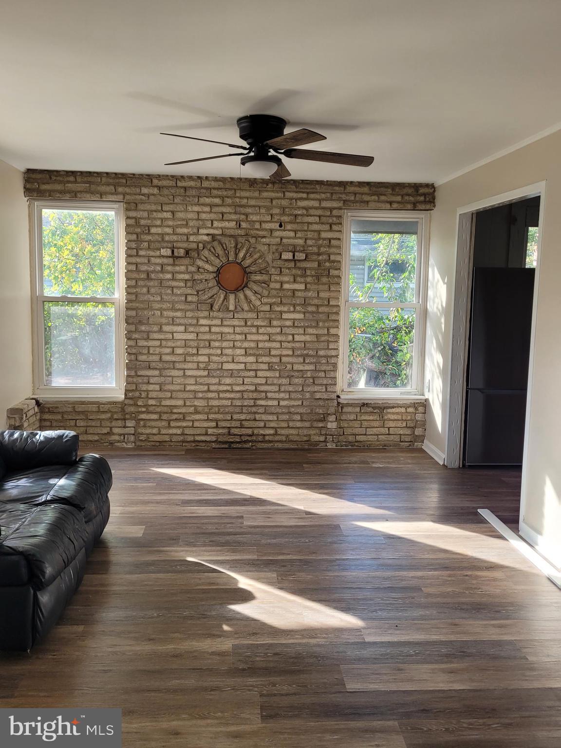 MUNROE GARDENS - Residential