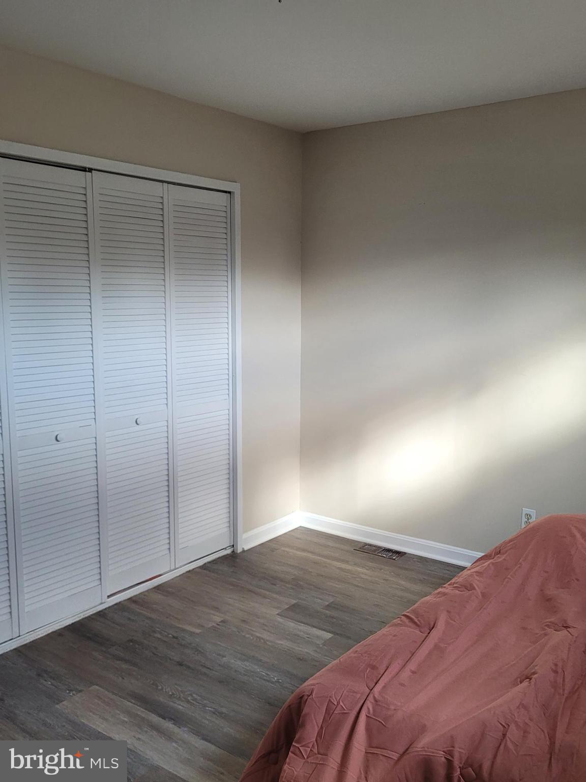 MUNROE GARDENS - Residential