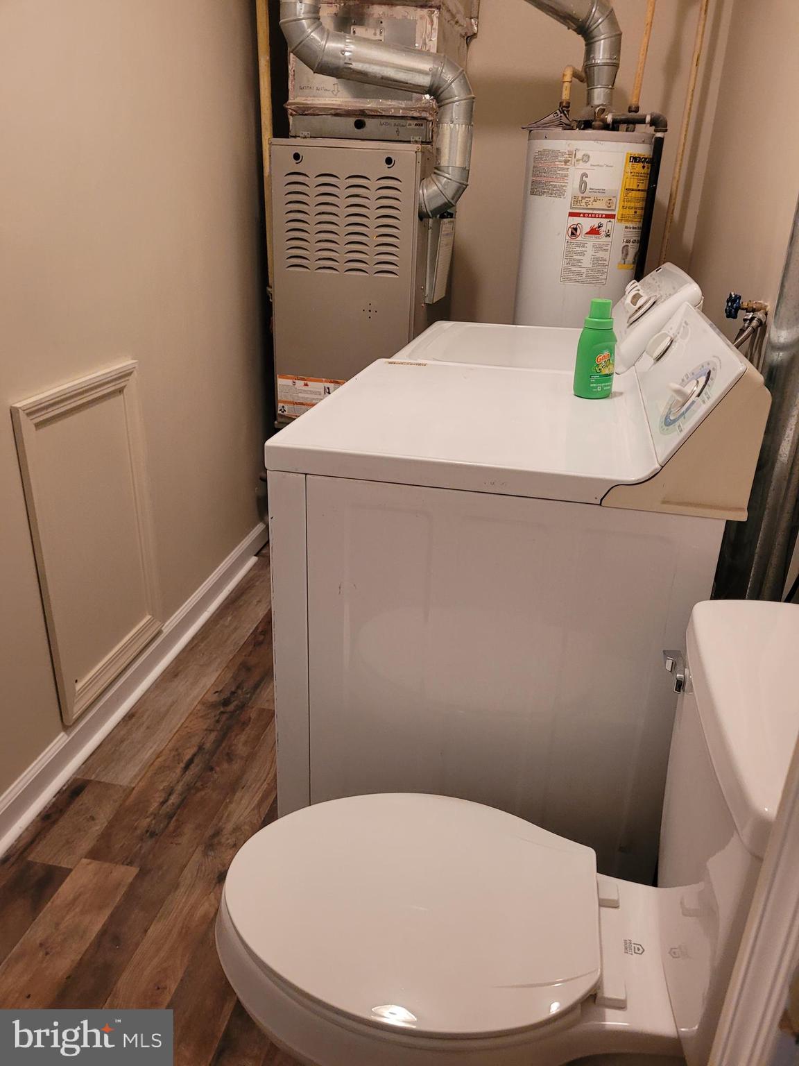 MUNROE GARDENS - Residential