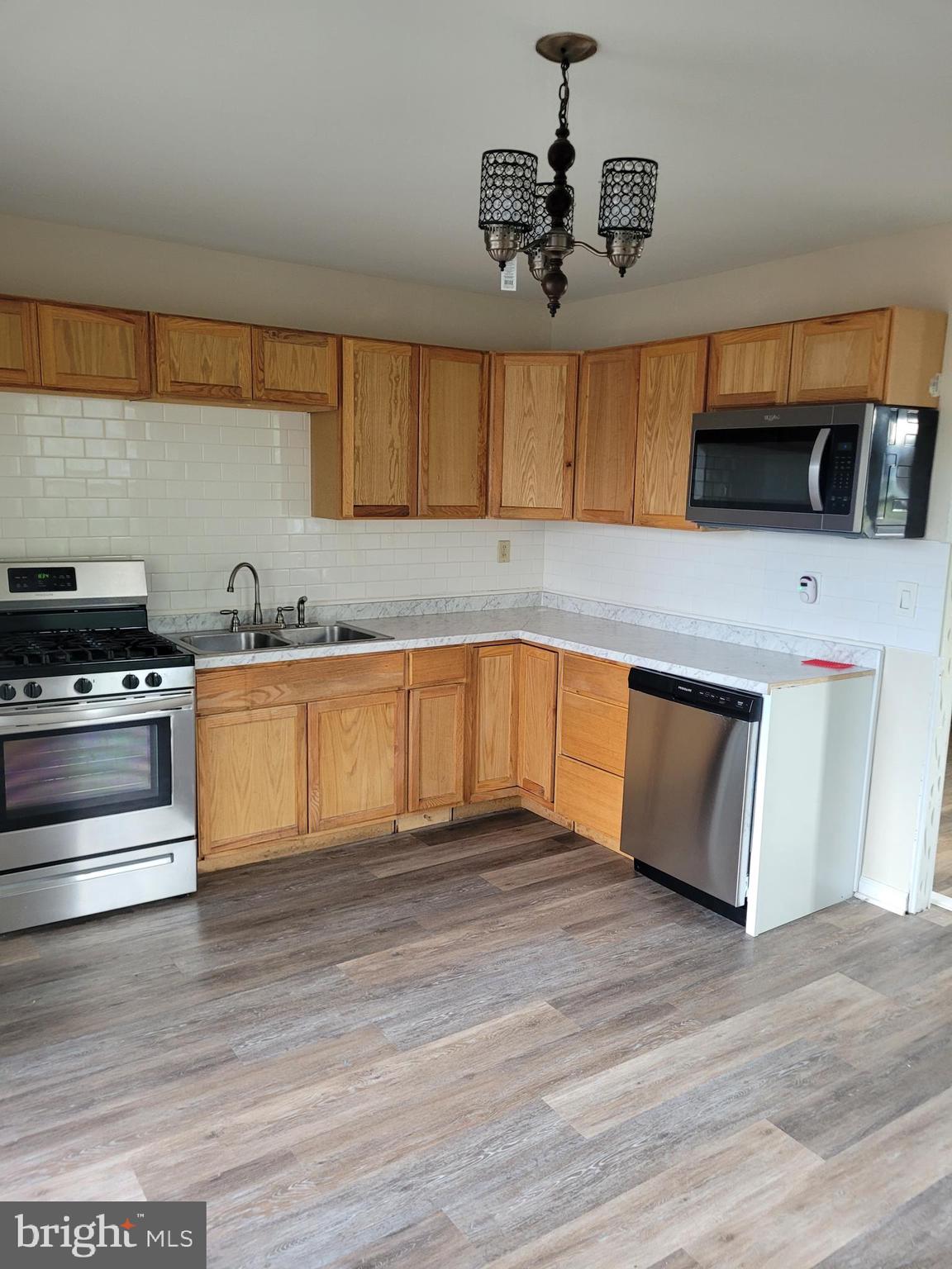 MUNROE GARDENS - Residential