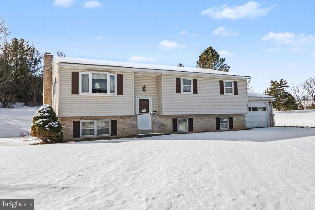 Photo of 1358 Mannsville Road, ELLIOTTSBURG, PA 17024 (MLS # PAPY2008998)