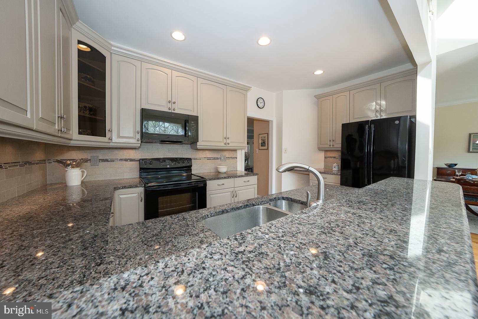 SPRINGTON MEWS - Residential