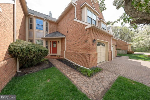 Condo For Sale - 125 Springton Mews Circle<br/> MEDIA, PA 19063