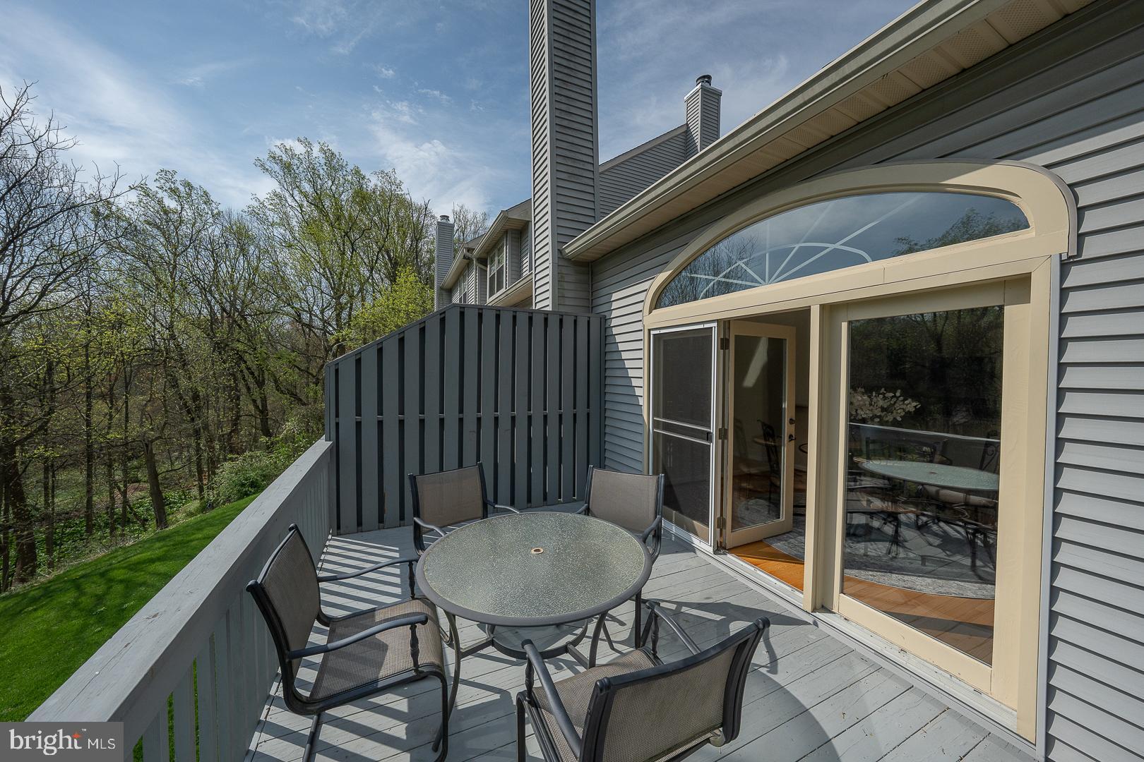 SPRINGTON MEWS - Residential