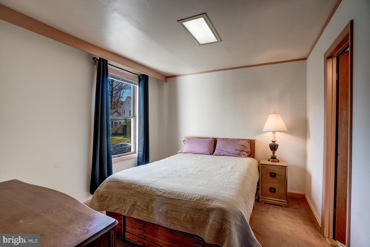 CRESTVIEW - Residential