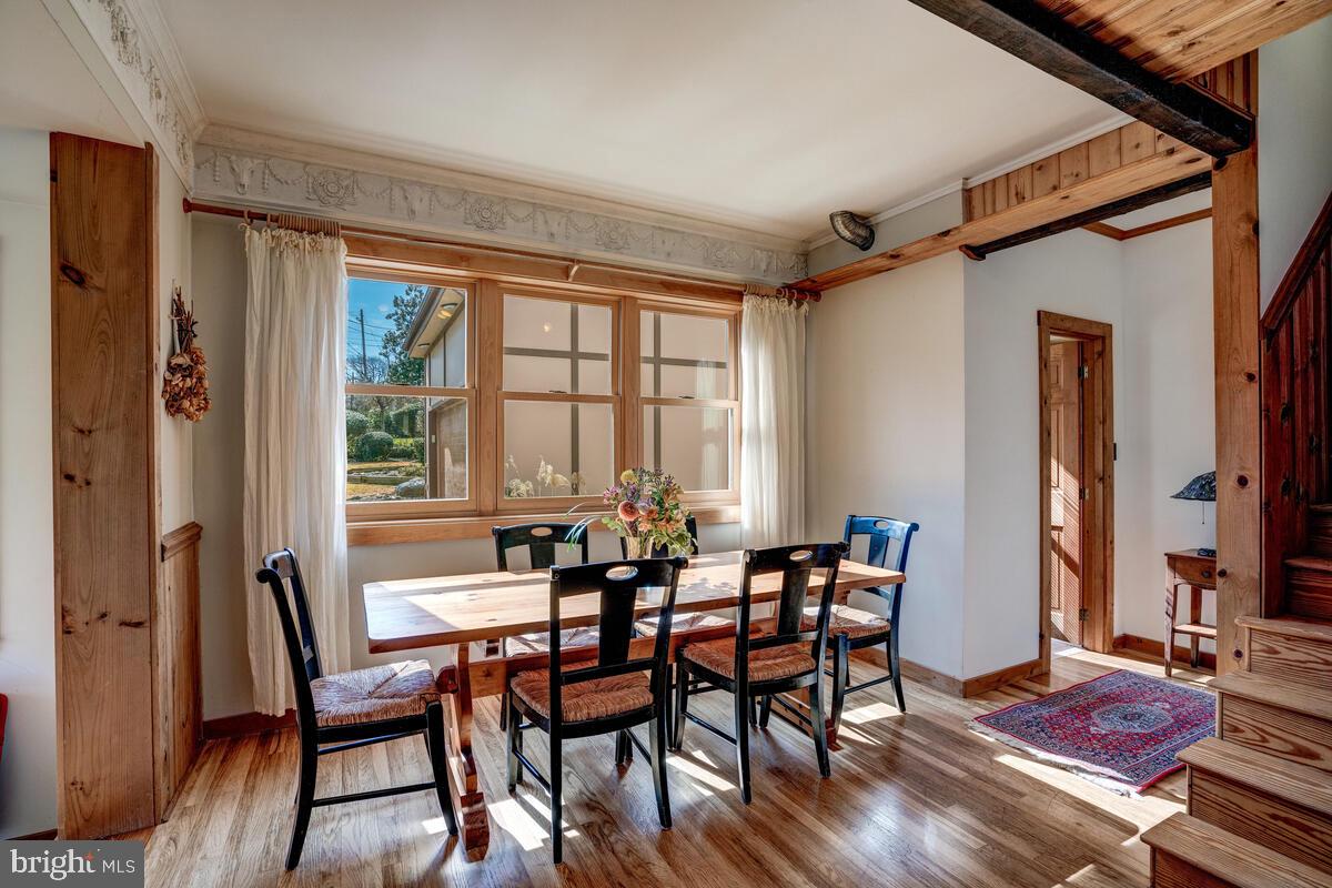 CRESTVIEW - Residential