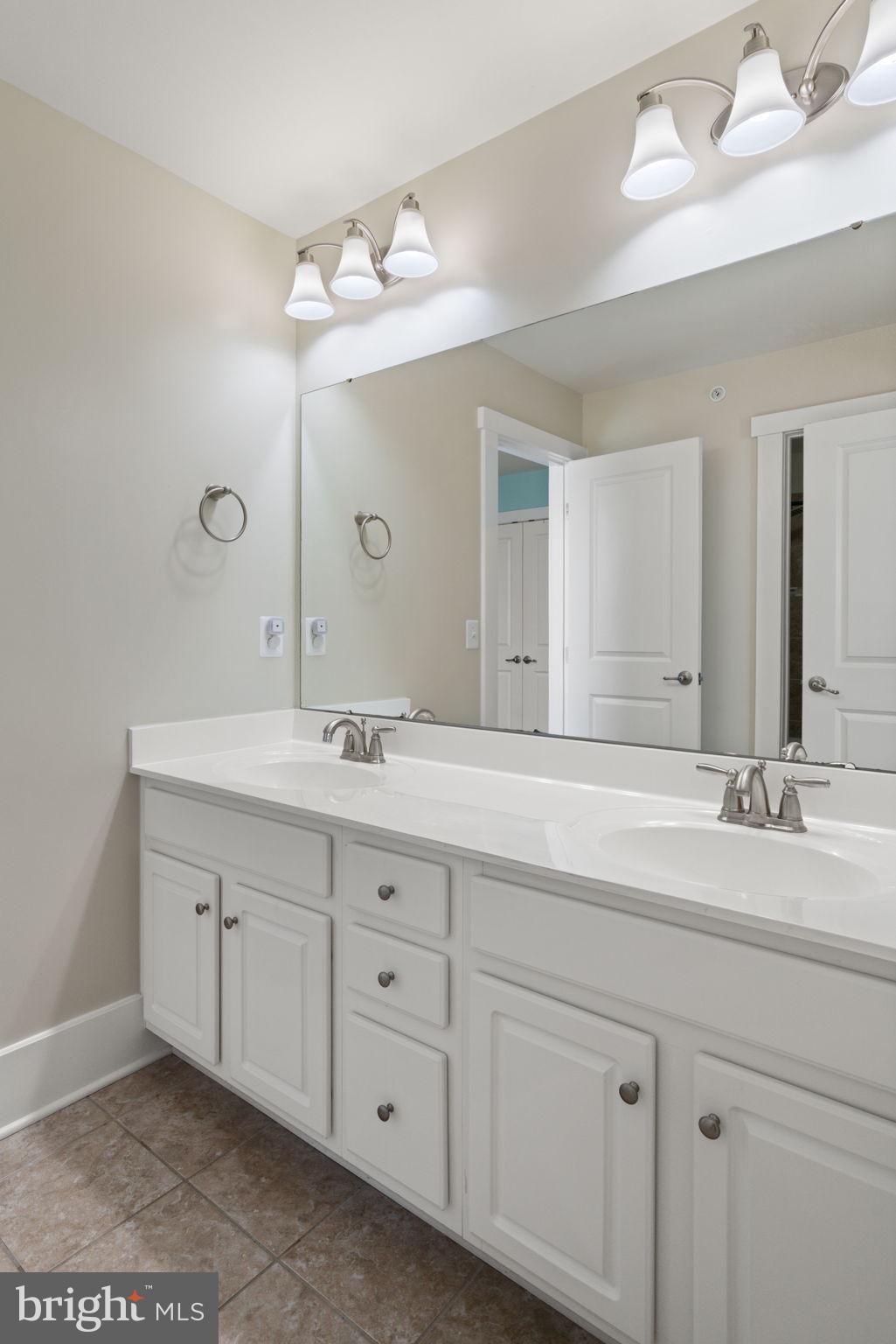 POTOMAC SHORES - Residential