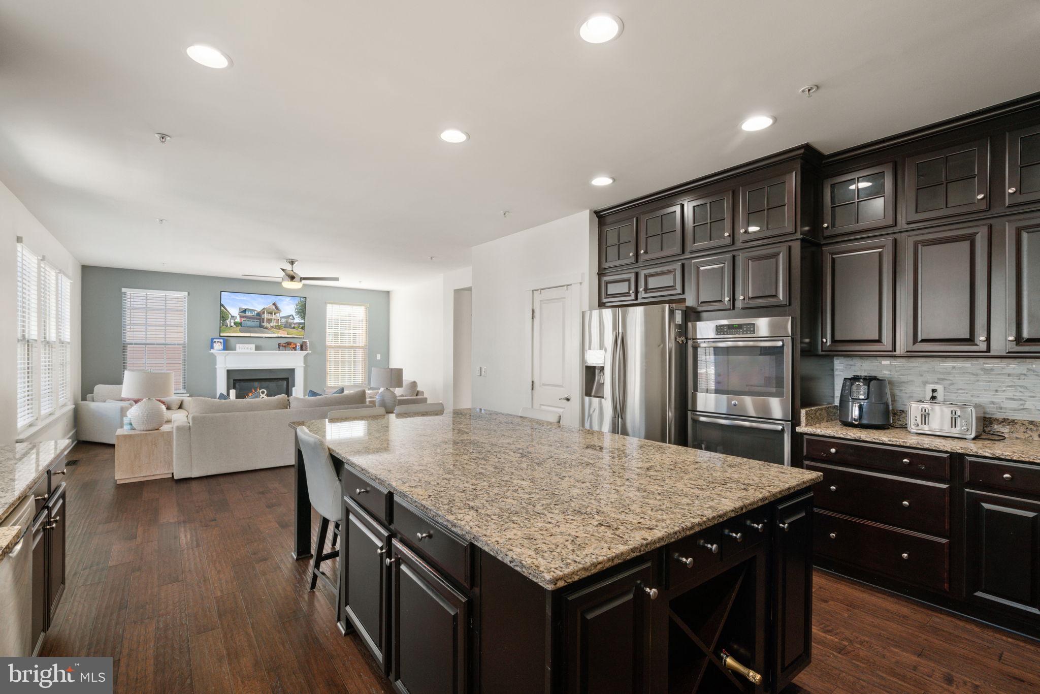 POTOMAC SHORES - Residential