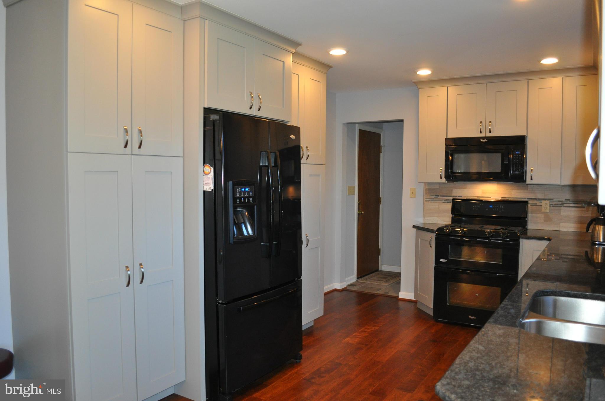 MOUNT HEBRON - Residential