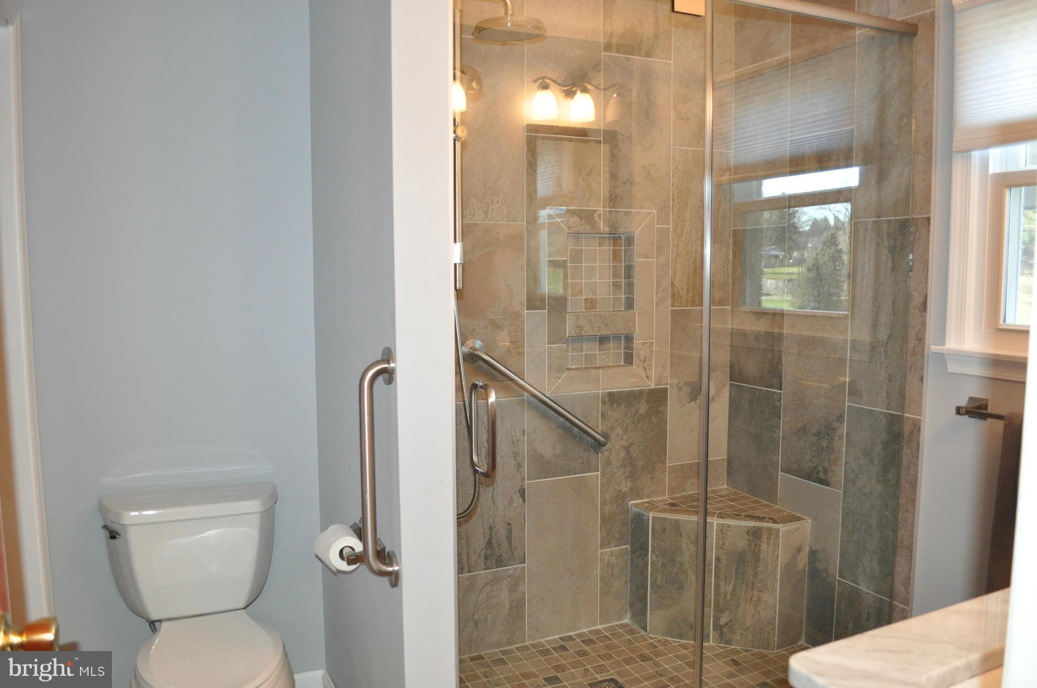 MOUNT HEBRON - Residential