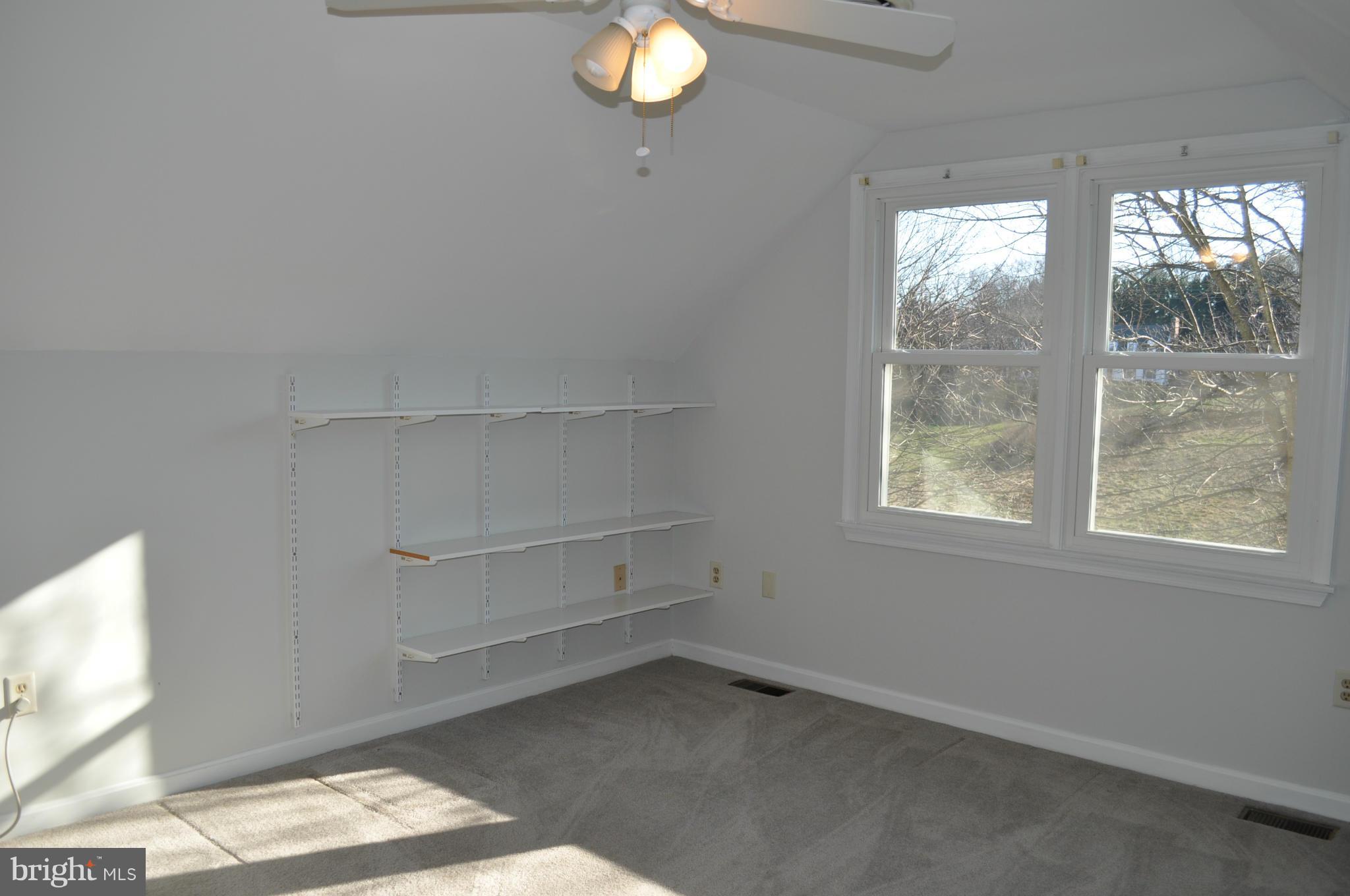 MOUNT HEBRON - Residential