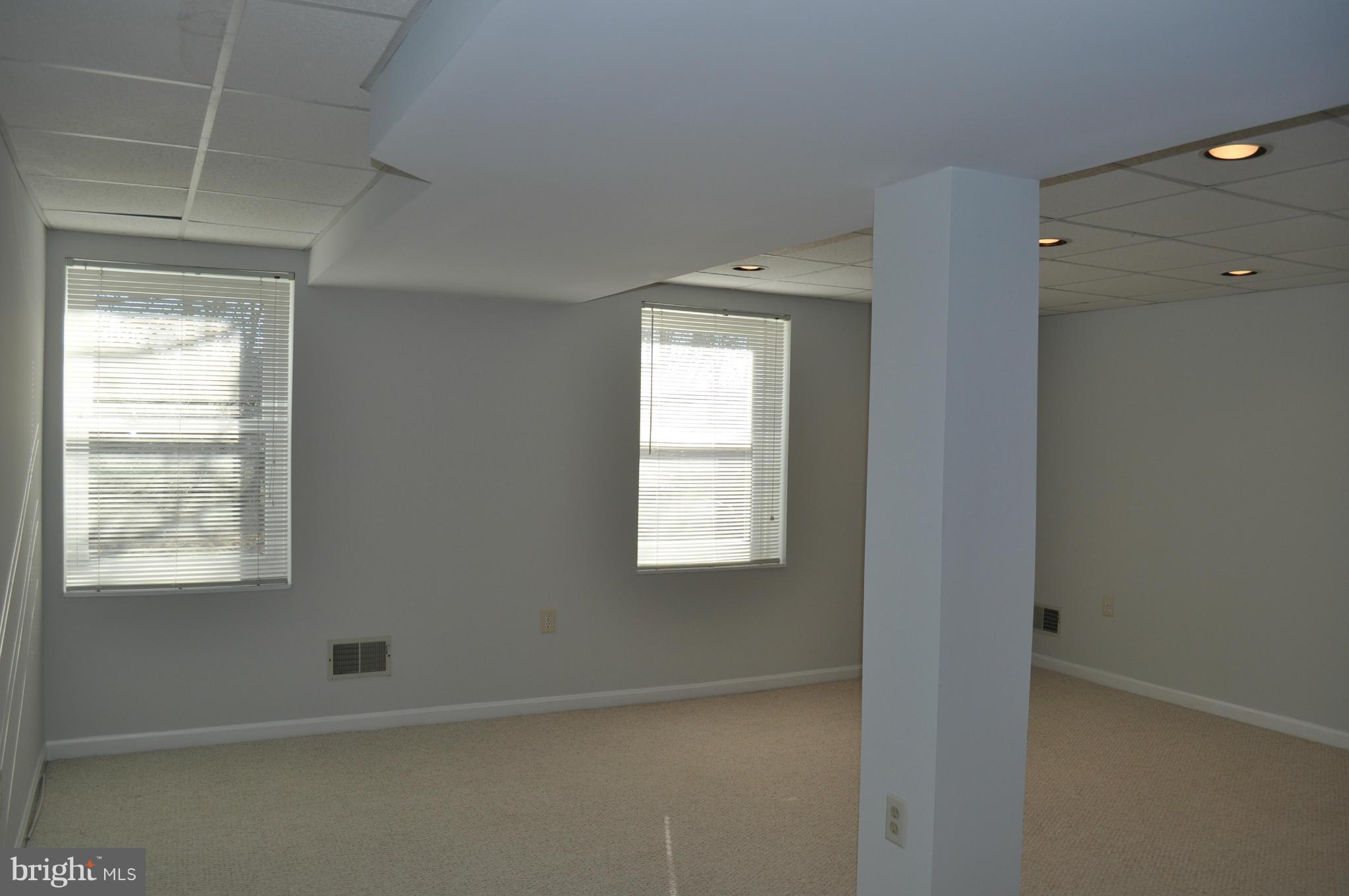 MOUNT HEBRON - Residential