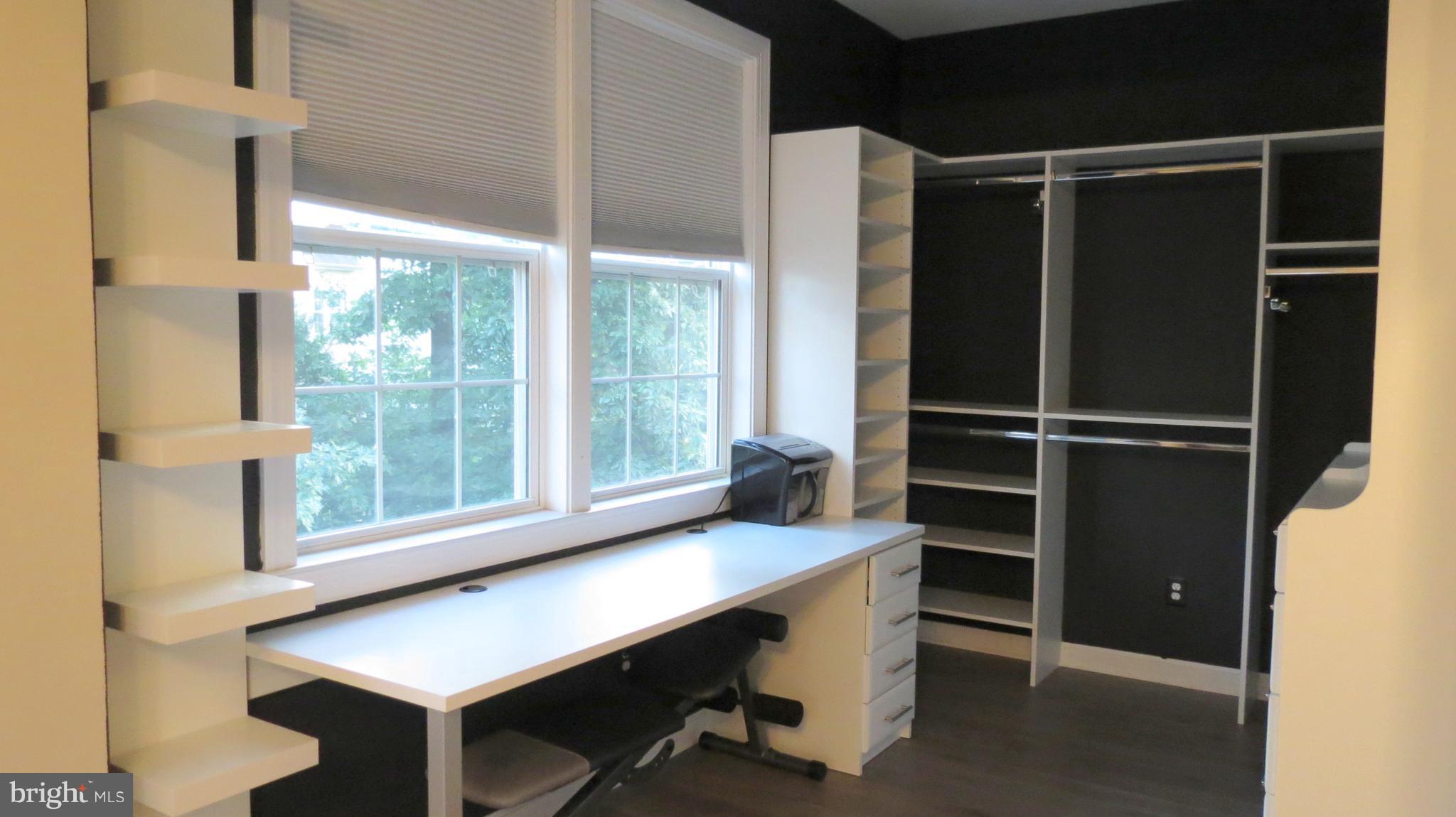 BRAMBLETON - Residential