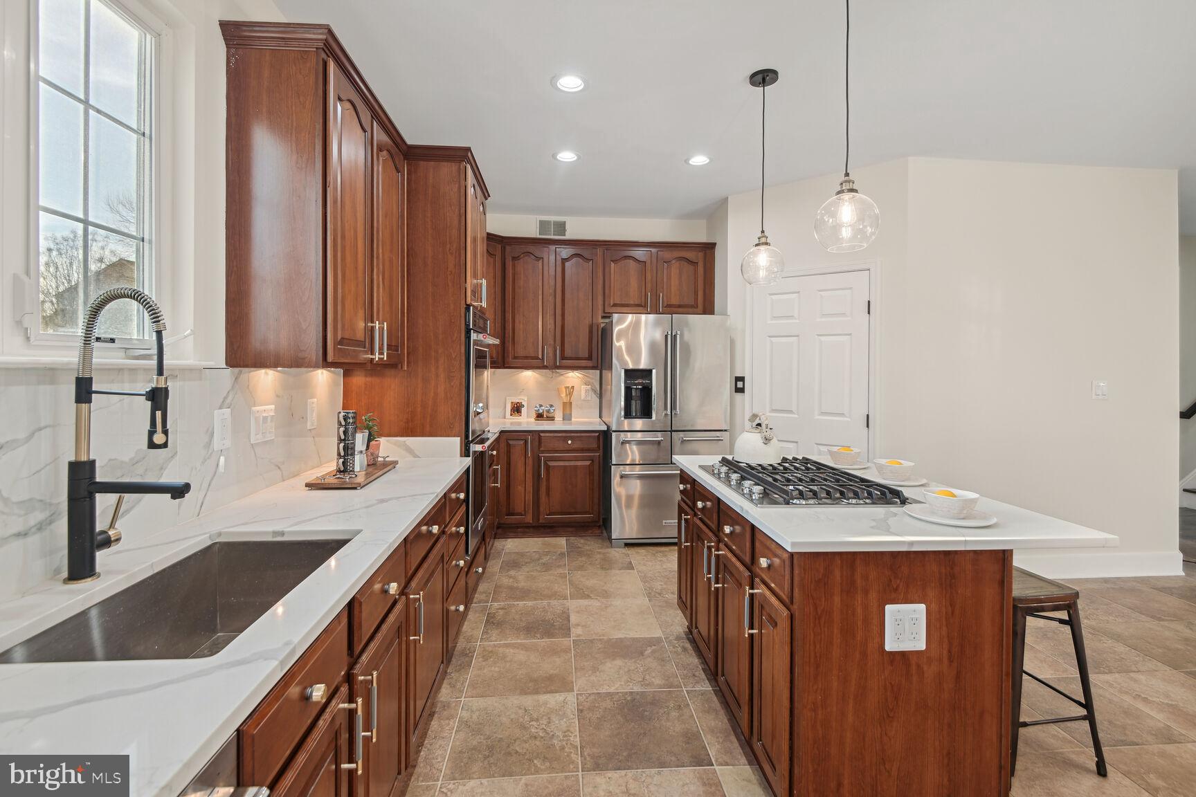 CANTER FARMS - Residential