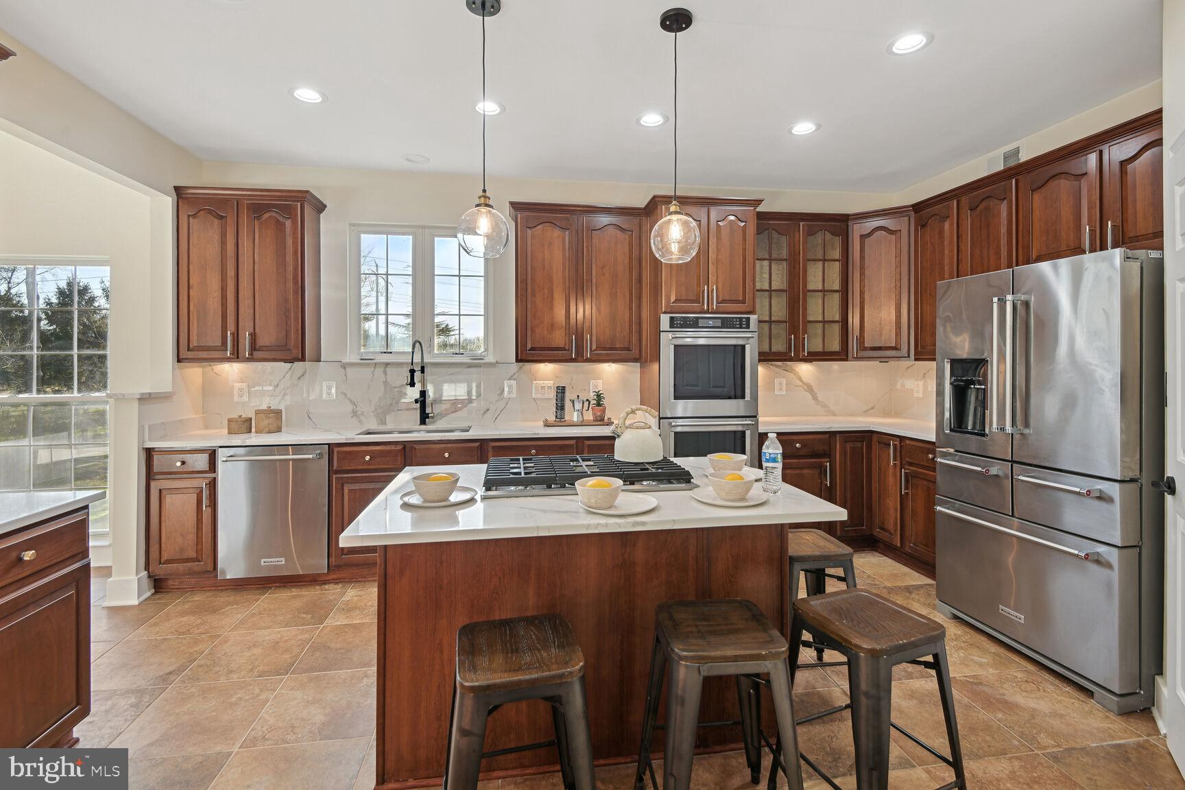 CANTER FARMS - Residential