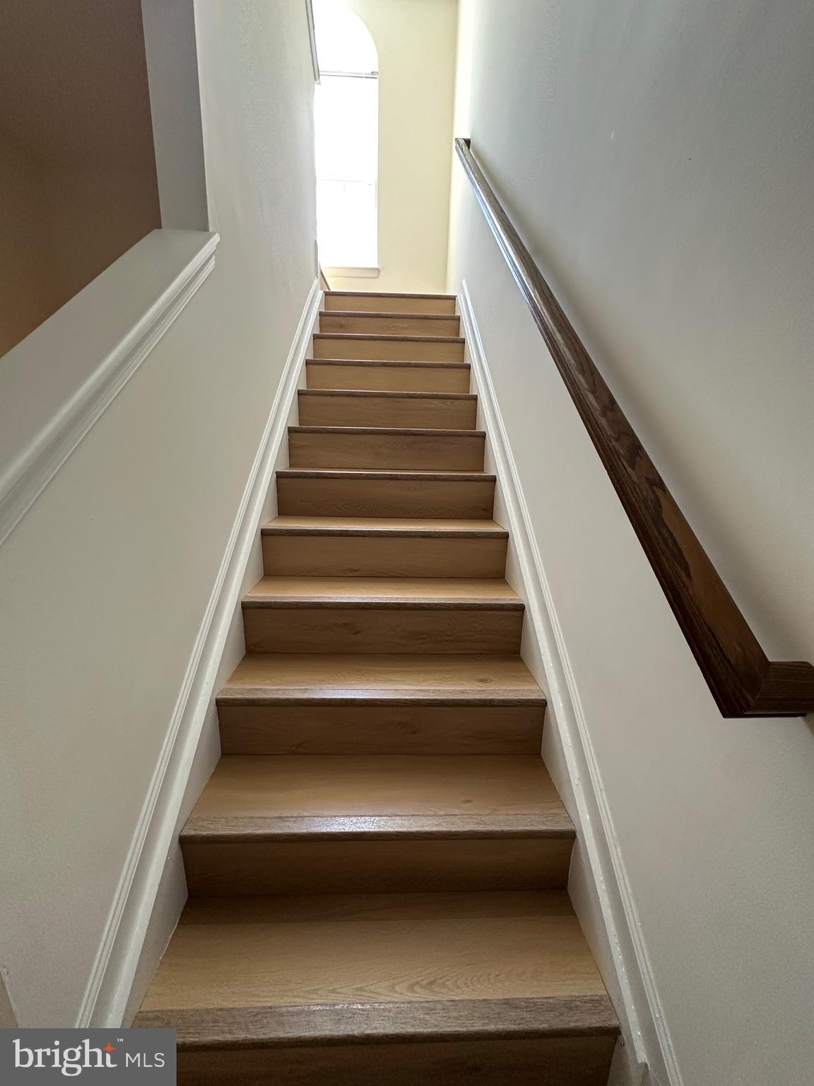 CENTREVILLE CROSSING - Residential Lease