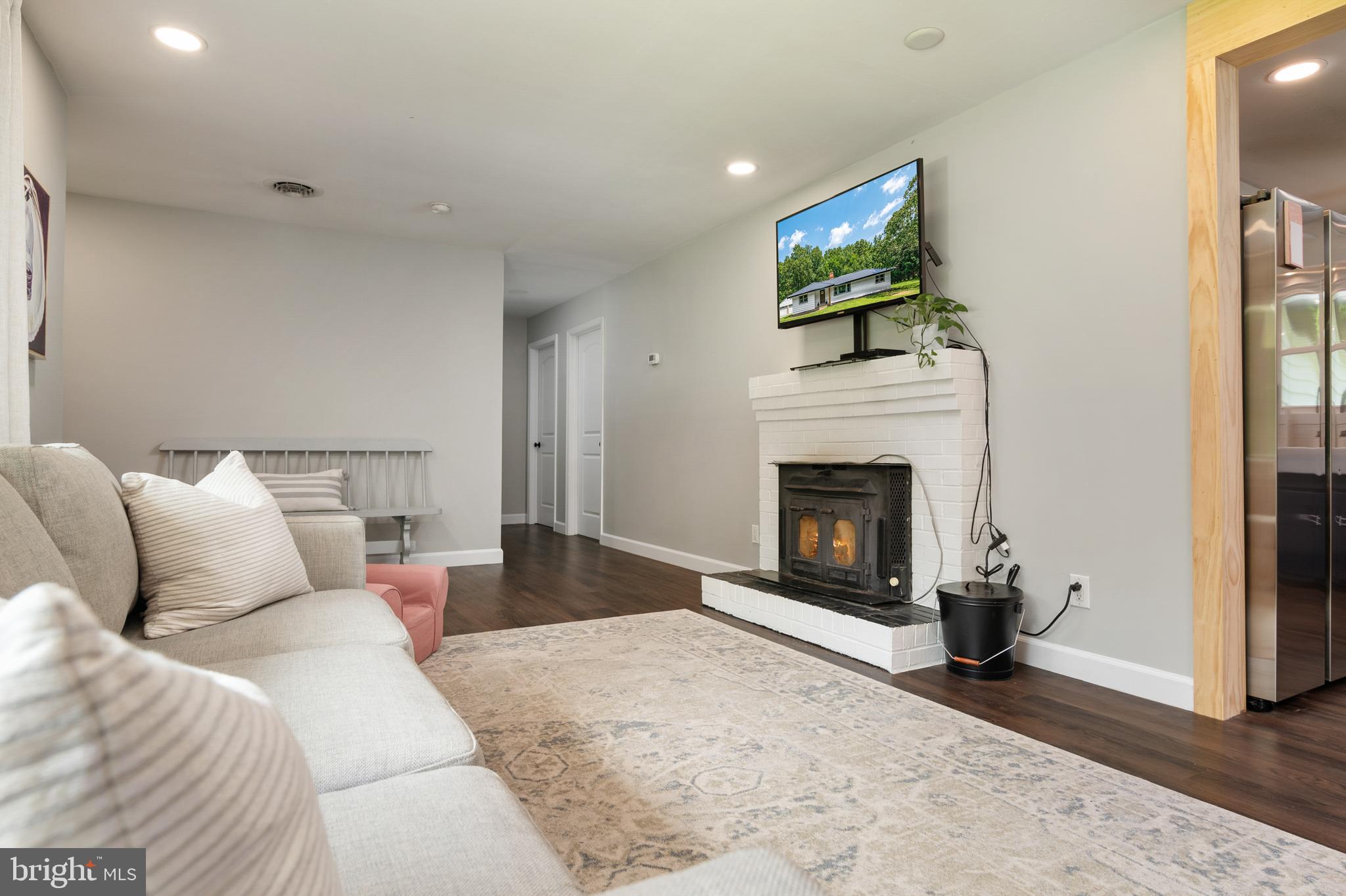 SUDLERSVILLE - Residential