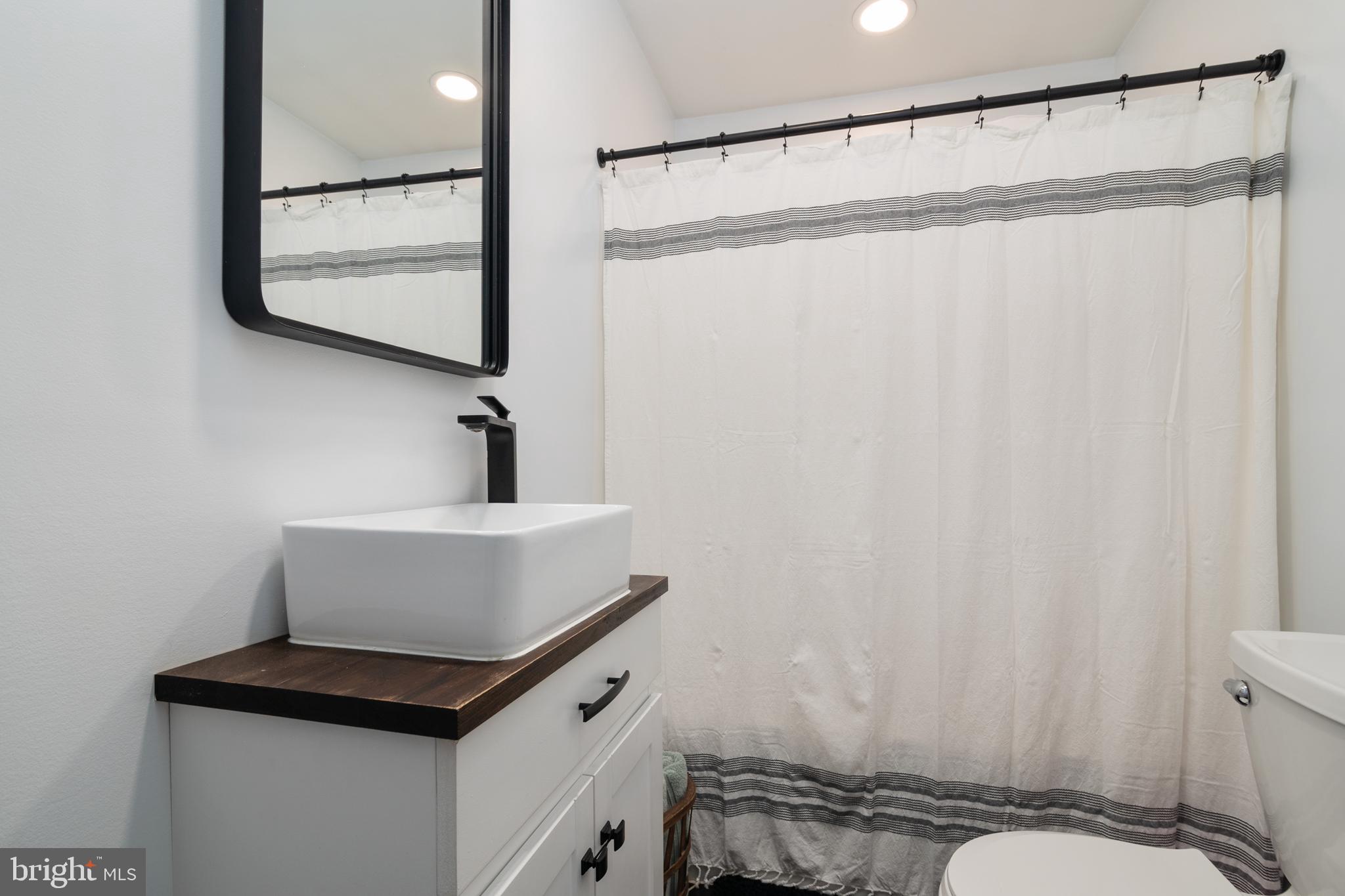 SUDLERSVILLE - Residential