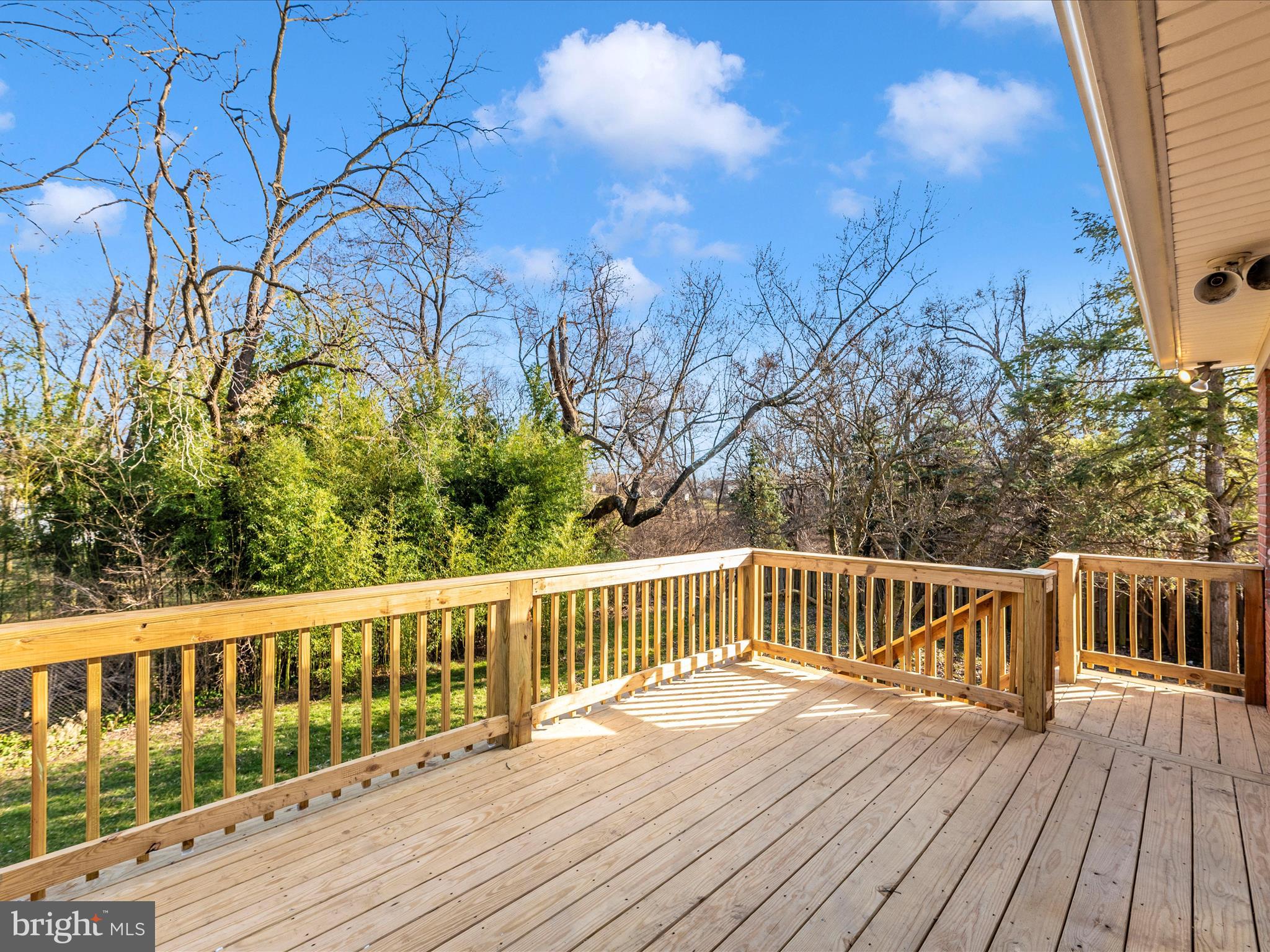 POTOMAC MANOR - Residential