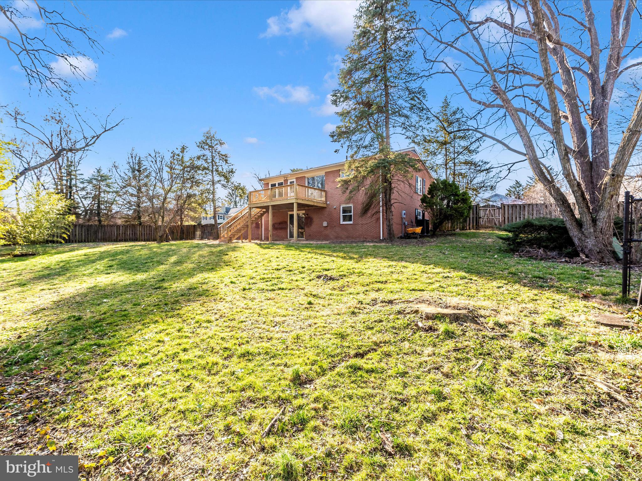 POTOMAC MANOR - Residential