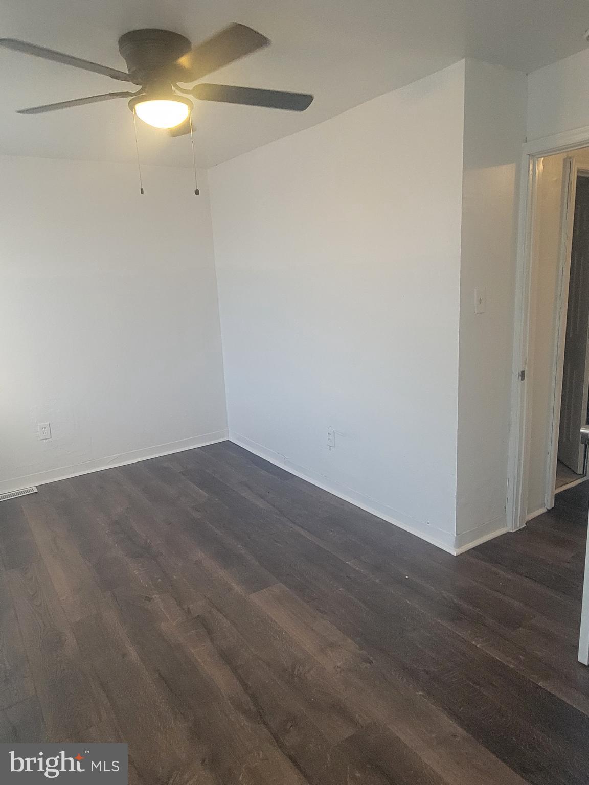 PHILADELPHIA (NORTHWEST) - Residential