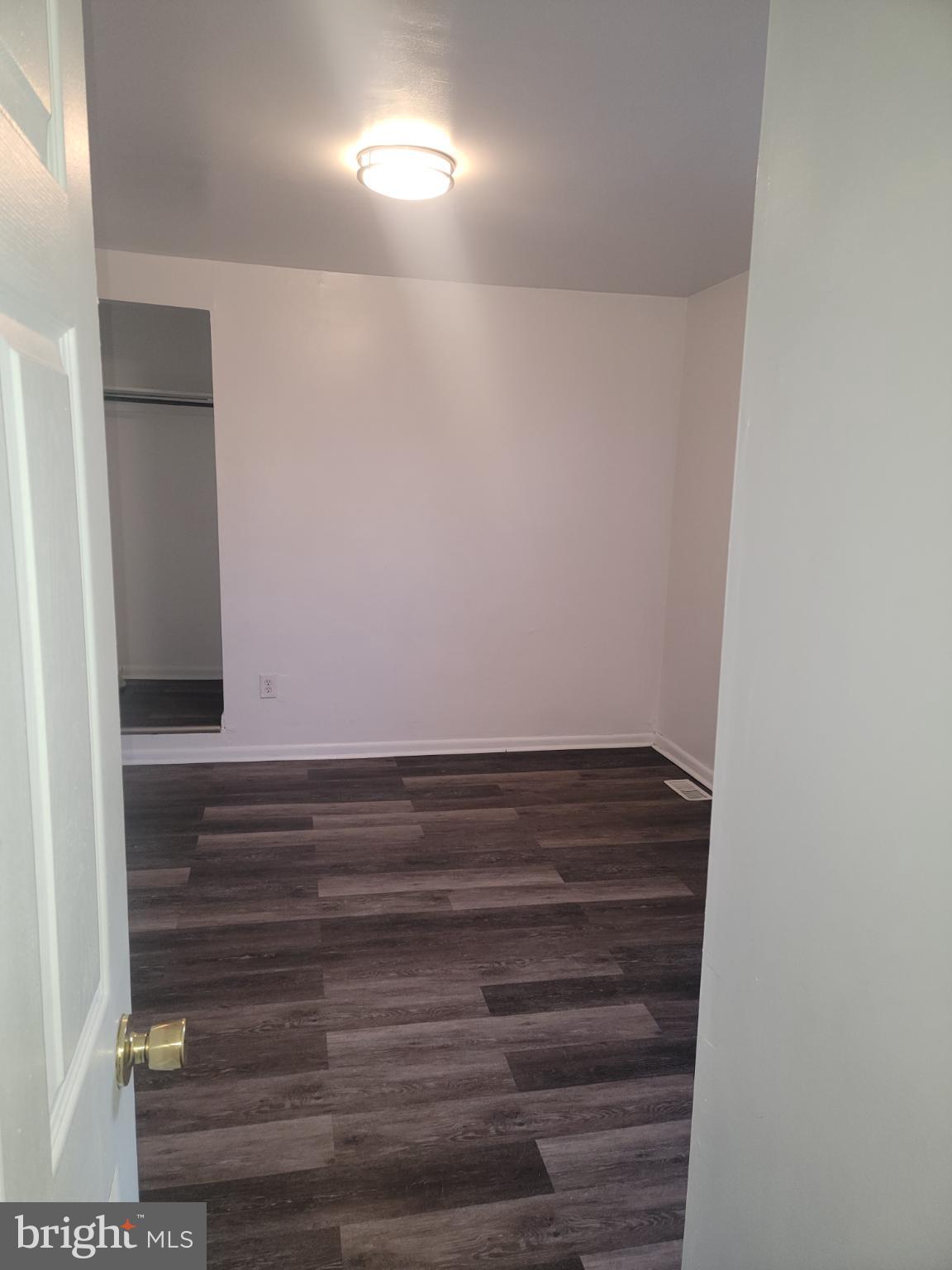 PHILADELPHIA (NORTHWEST) - Residential