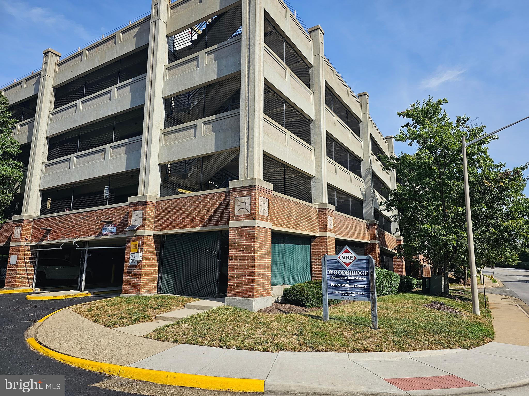 BELMONT - Residential