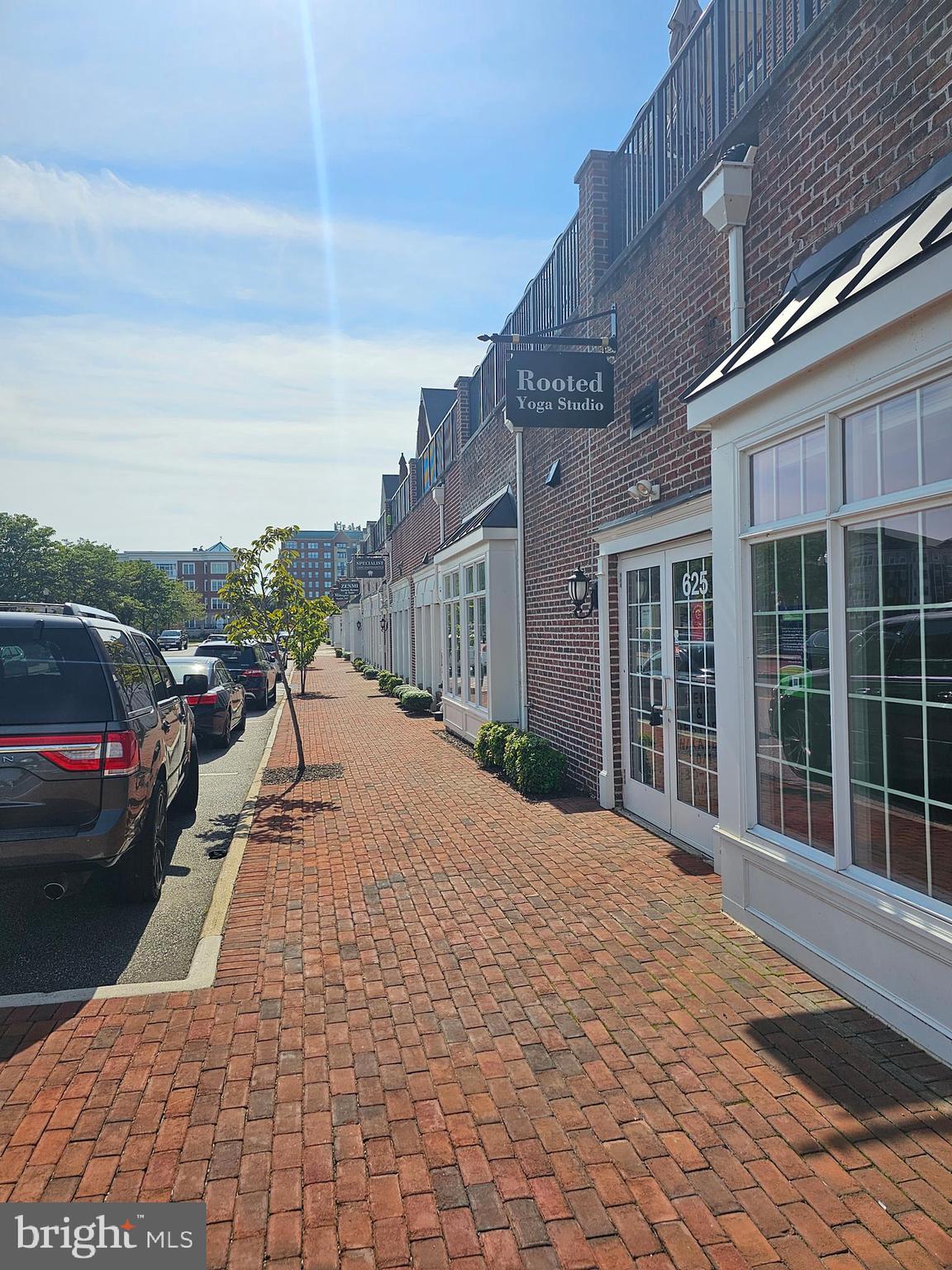 BELMONT - Residential