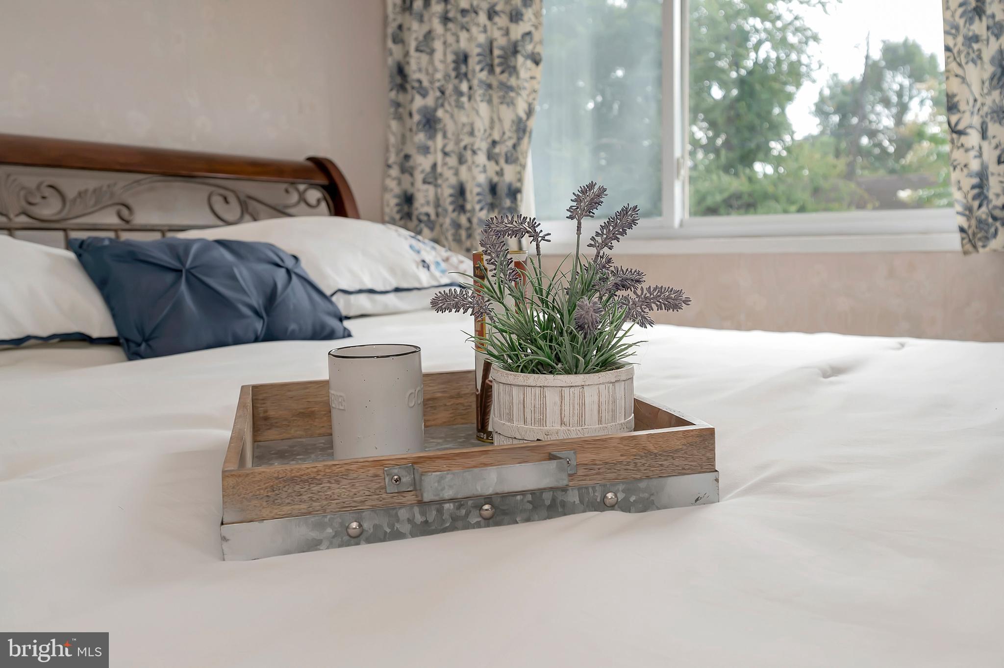 BELMONT - Residential