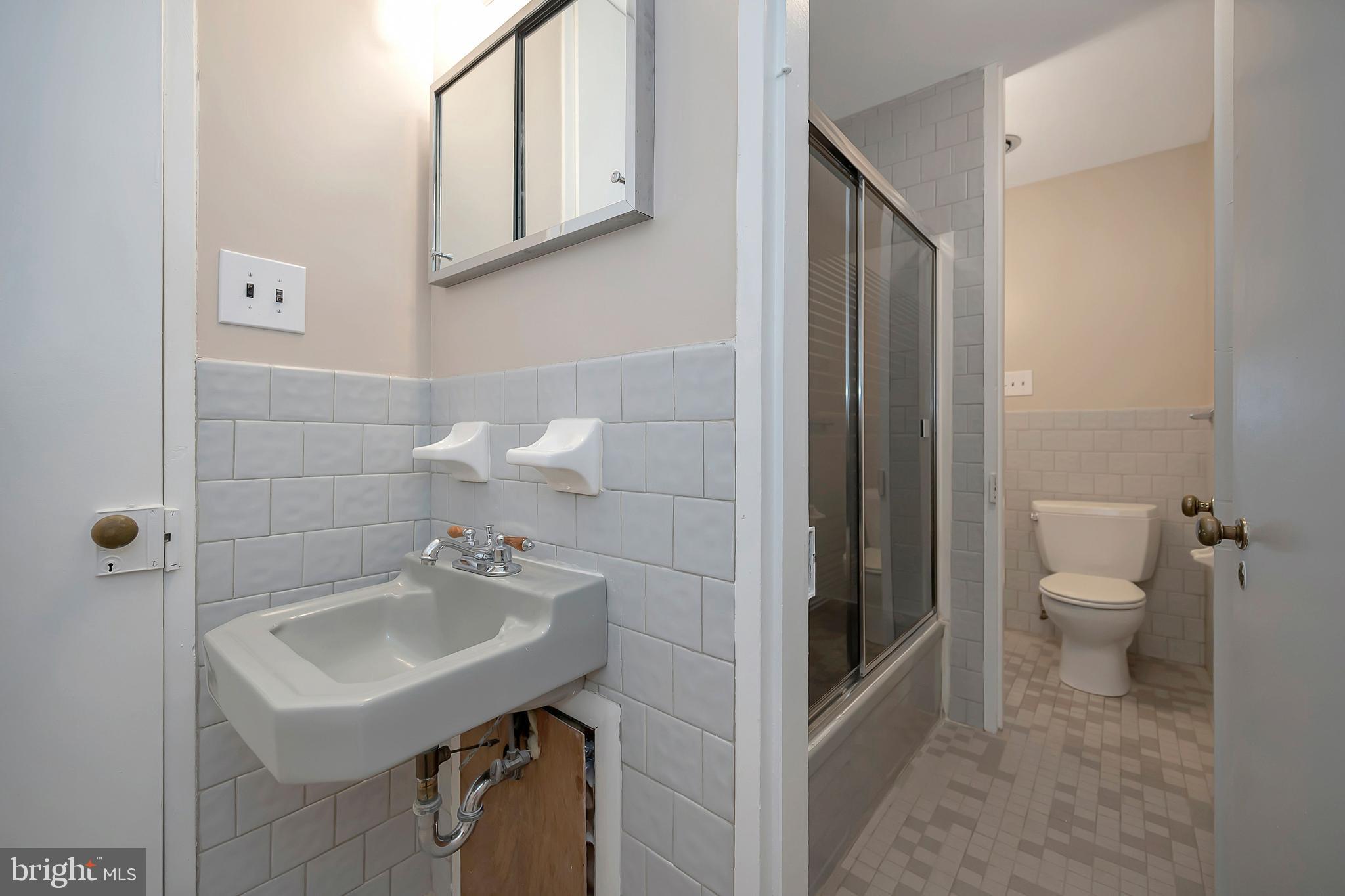 BELMONT - Residential