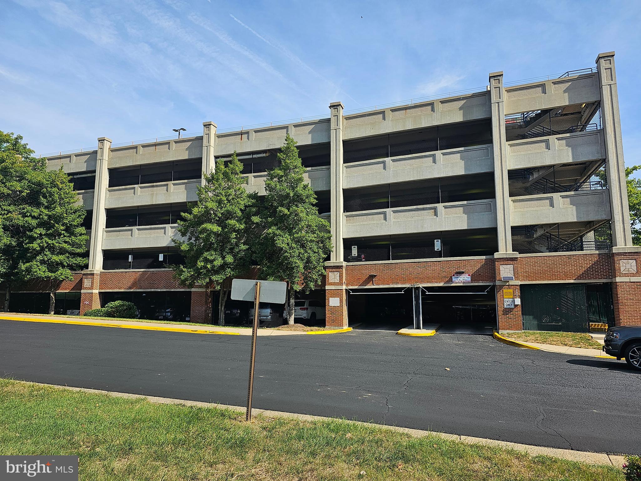 BELMONT - Residential