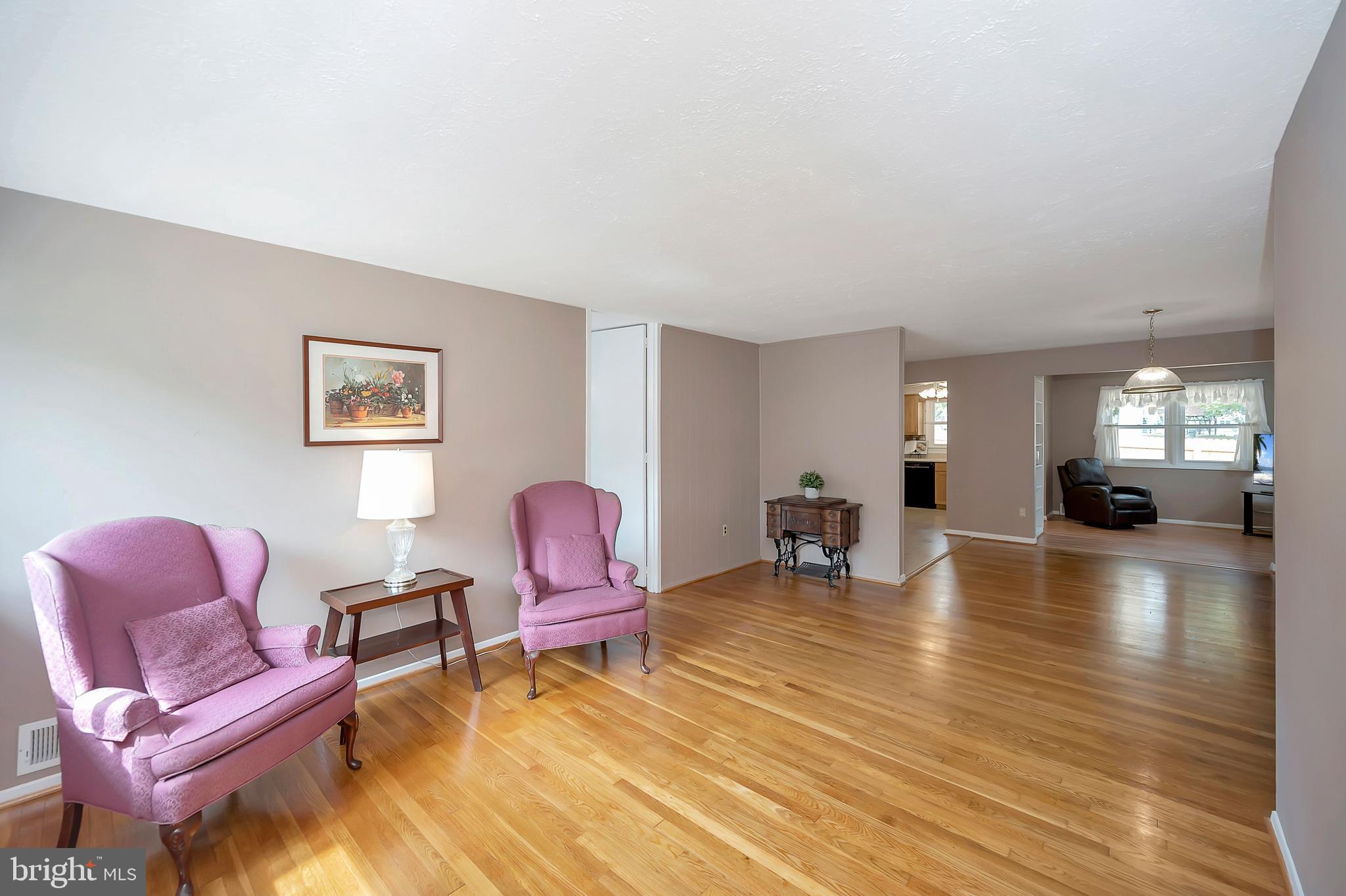 BELMONT - Residential