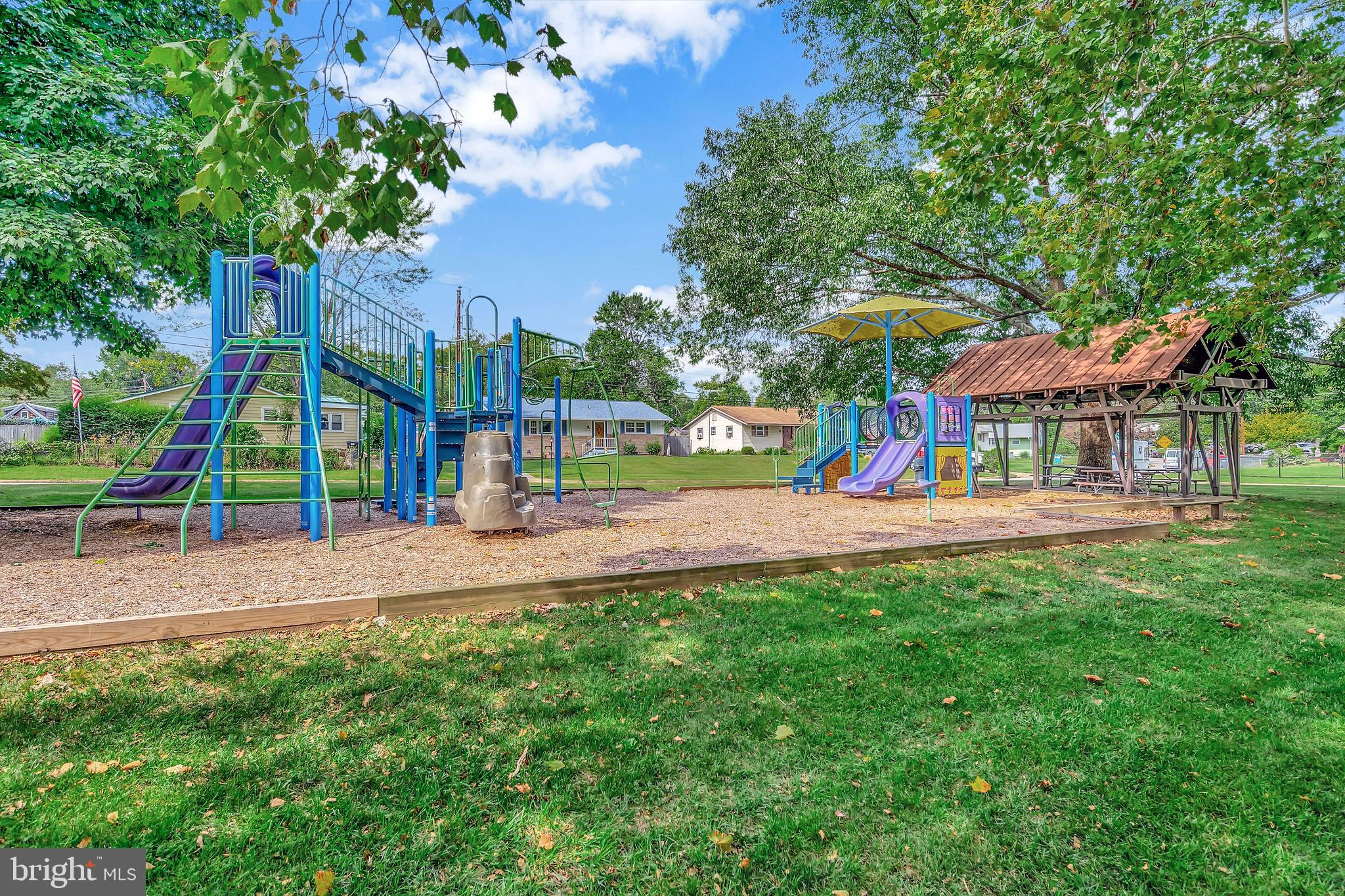 BELMONT - Residential