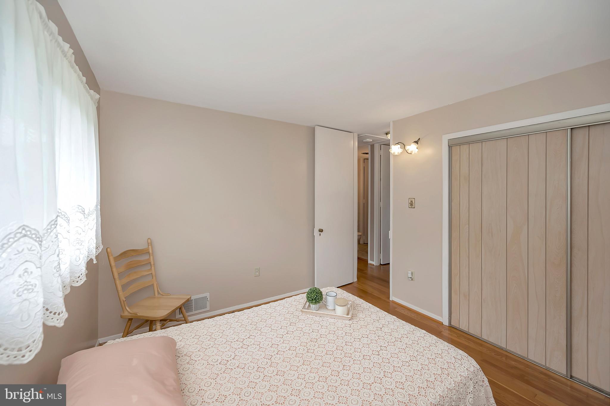 BELMONT - Residential