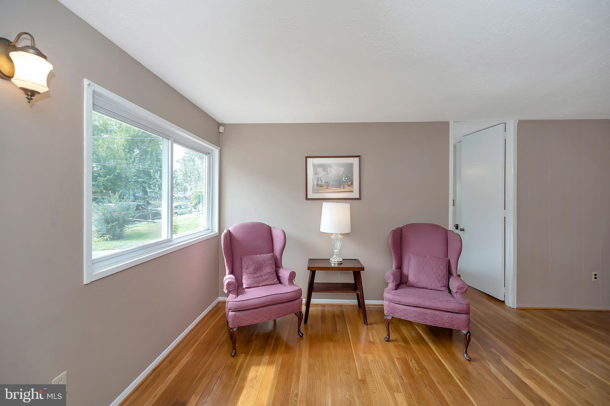 BELMONT - Residential