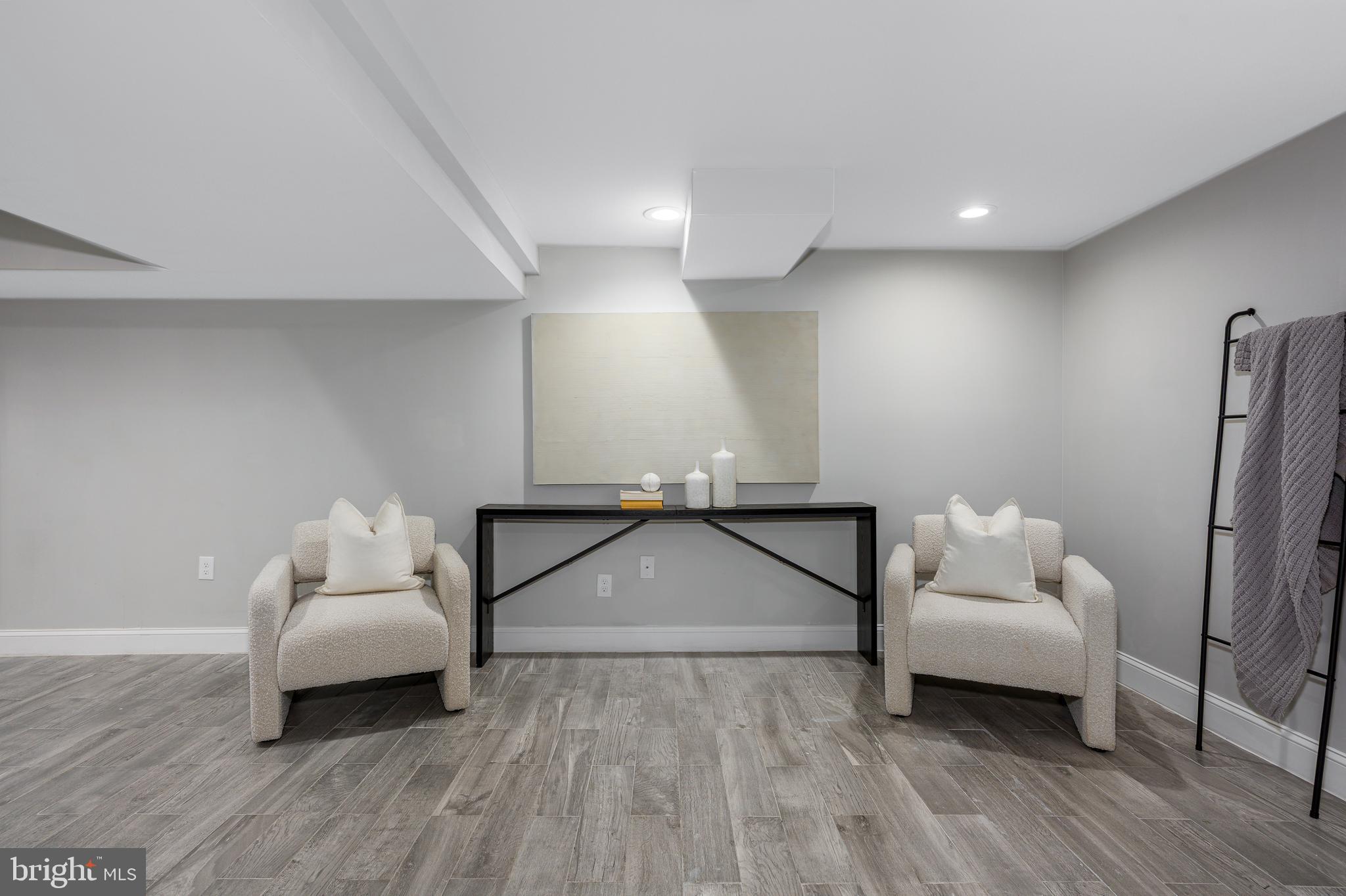 HOMELAND HISTORIC DISTRICT - Residential