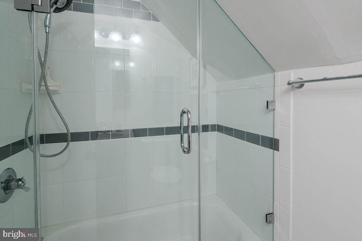 CROFTON - Residential